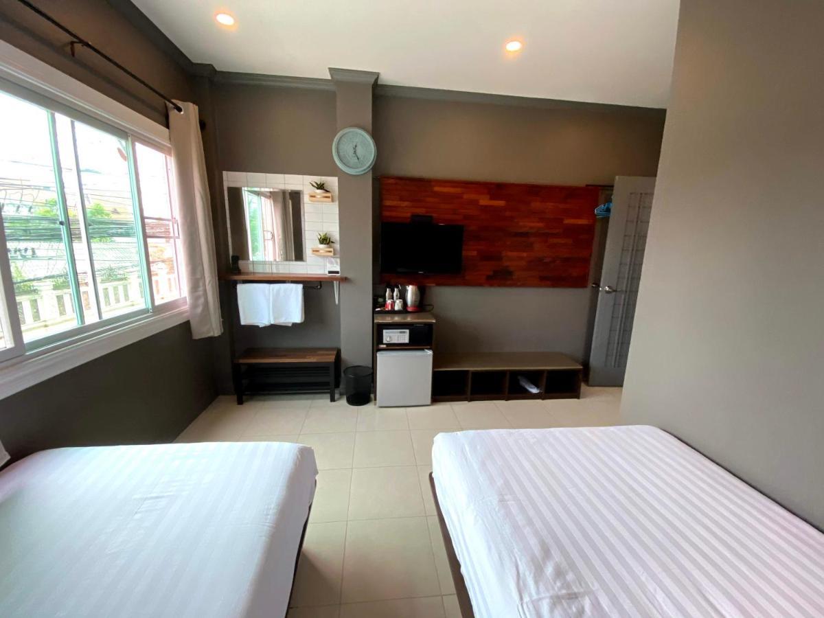 Patuxay Place Виентиане Екстериор снимка